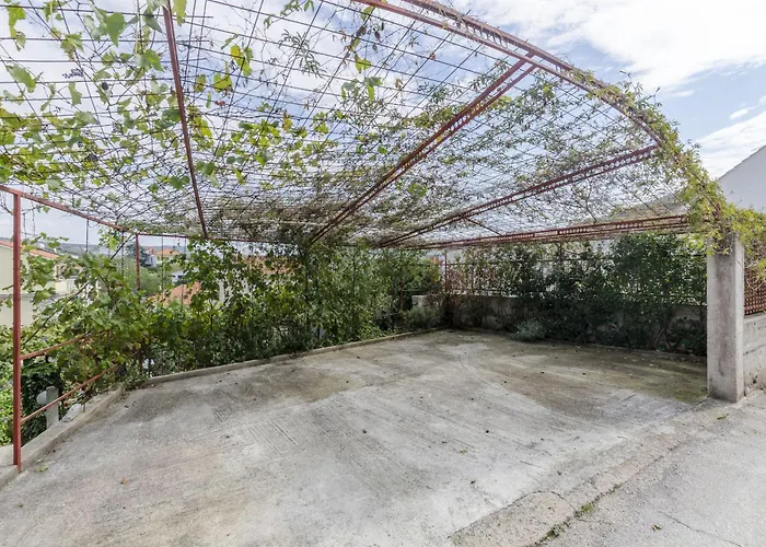 Miodrag Lejlighed Podglavica